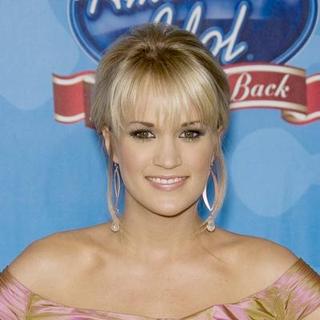Carrie Underwood; in Idol Gives Back 2008 - Arrivals