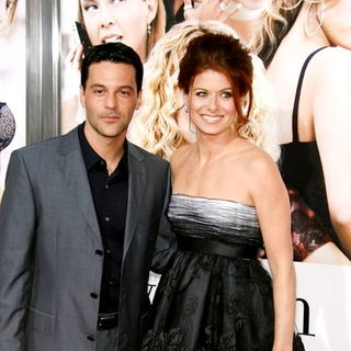 Debra Messing;David Alan Basche; in "The Women" Los Angeles Premiere - Arrivals