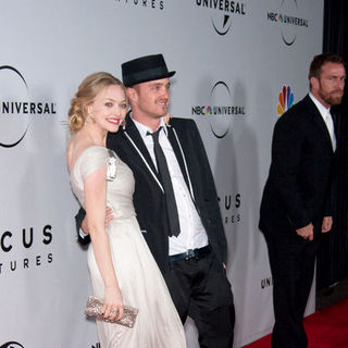 Aaron Paul;Amanda Seyfried; in 66th Annual Golden Globes NBC After Party - Arrivals