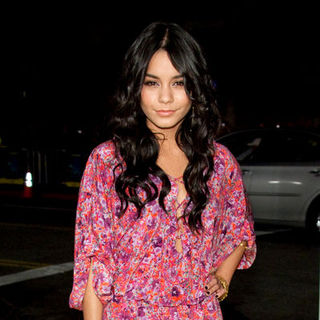 Vanessa Hudgens; in "Watchmen" U.S. Premiere - Arrivals
