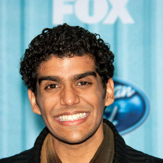 Jorge Nunez; in American Idol Top 13 Party - Arrivals