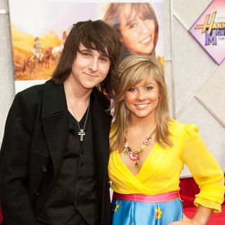 Mitchel Musso, Shawn Johnson in "Hanna Montana: The Movie" World Premiere - Arrivals