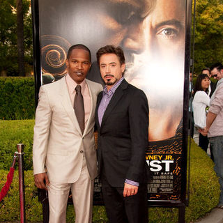 Jamie Foxx, Robert Downey Jr. in "The Soloist" Los Angeles Premiere - Arrivals