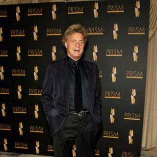 Shadoe Stevens; in 2009 PRISM Awards - Arrivals
