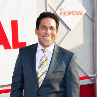 Oscar Nunez; in "The Proposal" Los Angeles Premiere - Arrivals