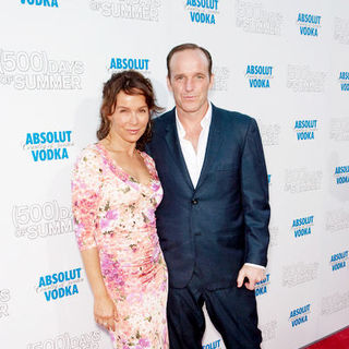 Clark Gregg, Jennifer Grey in "500 Days of Summer" Los Angeles Premiere - Arrivals