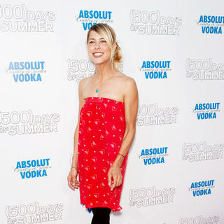 Nicole Vicius; in "500 Days of Summer" Los Angeles Premiere - Arrivals