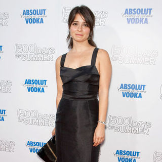 Shiri Appleby; in "500 Days of Summer" Los Angeles Premiere - Arrivals