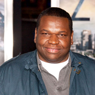 Kelvin Brown; in "2012" Los Angeles Premiere - Arrivals