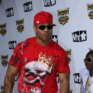 LL Cool J in 2007 VH1 Hip Hop Honors - Arrivals
