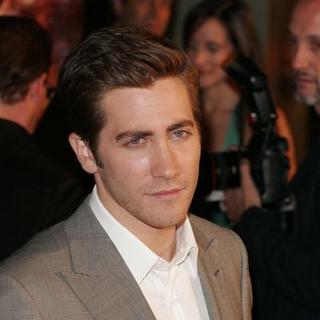 Jake Gyllenhaal; in Jarhead World Premiere - Arrivals