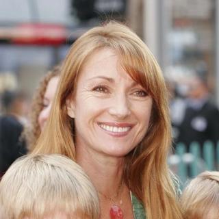 Jane Seymour; in Chicken Little World Premiere - Arrivals