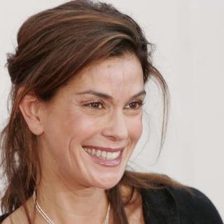 Teri Hatcher; in Chicken Little World Premiere - Arrivals