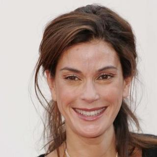 Teri Hatcher; in Chicken Little World Premiere - Arrivals