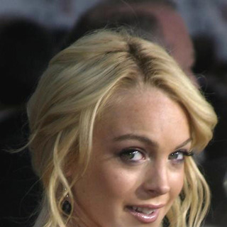Lindsay Lohan; in Mr and Mrs Smith Los Angeles Premiere - Arrivals
