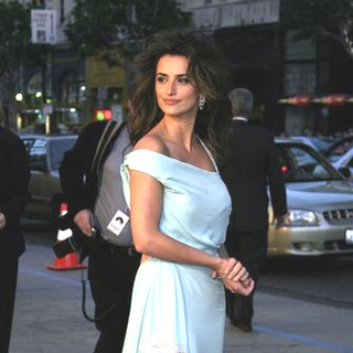 Penelope Cruz; in Sahara Los Angeles Premiere - Arrivals