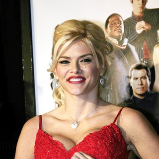 Anna Nicole Smith; in Be Cool Movie Premiere