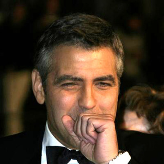 George Clooney; in Ocean's Twelve Los Angeles Premiere - Arrivals