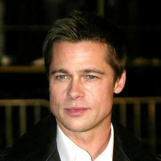 Brad Pitt; in Ocean's Twelve Los Angeles Premiere - Arrivals