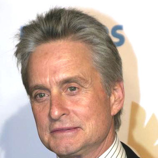 Michael Douglas; in Ocean's Twelve Los Angeles Premiere - Arrivals
