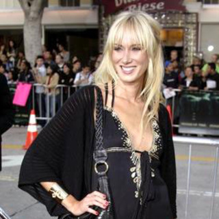 Kimberly Stewart; in House of Wax Los Angeles Premiere - Arrivals
