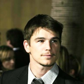 Josh Hartnett; in Wicker Park Los Angeles Premiere - Arrivals