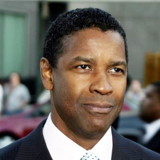 Denzel Washington in The Manchurian Candidate Los Angeles Premiere - Arrivals