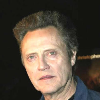 Around The Bend Los Angeles Premiere - Arrivals