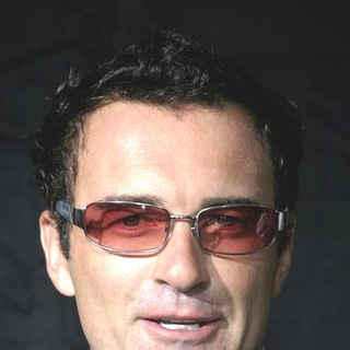 Julian McMahon; in FX Networks NIP/TUCK 3rd Season Premiere Screening - Arrivals