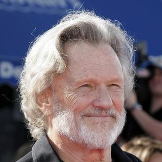 Kris Kristofferson in Dreamer Los Angeles Premiere - Arrivals