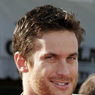Oliver Hudson; in Dreamer Los Angeles Premiere - Arrivals