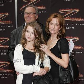 Lea Thompson; in The Legend of Zorro Los Angeles Premiere - Red Carpet