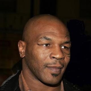 Mike Tyson; in Get Rich or Die Tryin' Los Angeles Premiere - Red Carpet