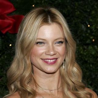 Amy Smart; in Just Friends Los Angeles Premiere - Arrivals