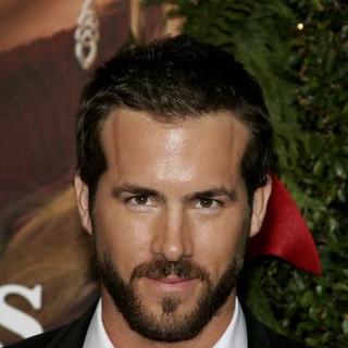 Ryan Reynolds; in Just Friends Los Angeles Premiere - Arrivals