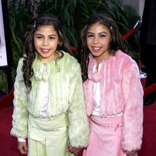 Jennifer Habib;Jessica Habib; in Yours, Mine and Ours World Premiere - Arrivals