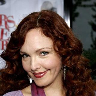 Amy Yasbeck; in Yours, Mine and Ours World Premiere - Arrivals