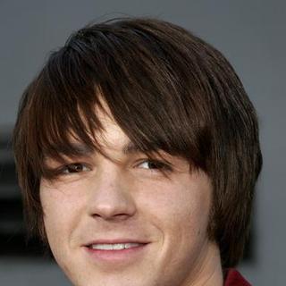 Drake Bell; in Yours, Mine and Ours World Premiere - Arrivals