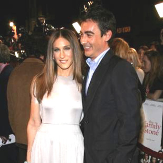 Sarah Jessica Parker, Thomas Bezucha in The Family Stone Los Angeles Premiere