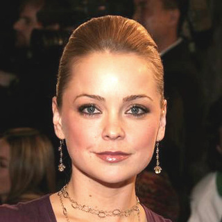 Marisa Coughlan in The Family Stone Los Angeles Premiere