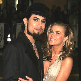 Carmen Electra;Dave Navarro; in Cheaper By The Dozen 2 World Premiere