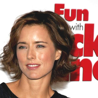 Tea Leoni; in Fun With Dick and Jane Los Angeles Premiere