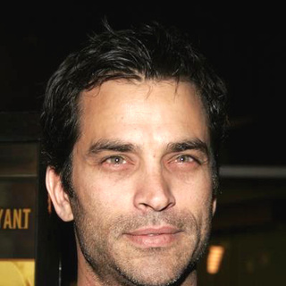 Johnathon Schaech; in London Los Angeles Premiere