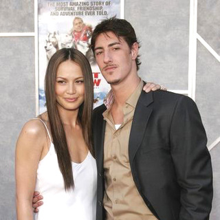 Moon Bloodgood, Eric Balfour in Eight Below World Premiere