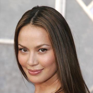 Moon Bloodgood; in Eight Below World Premiere