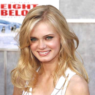 Sara Paxton; in Eight Below World Premiere