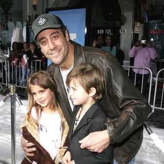 Brad Garrett; in Ice Age 2: The Meltdown World Premiere