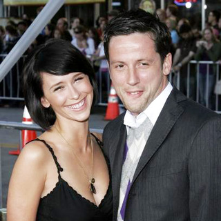 Jennifer Love Hewitt; in The Break-Up World Premiere