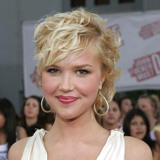 Arielle Kebbel; in John Tucker Must Die Los Angeles Premiere