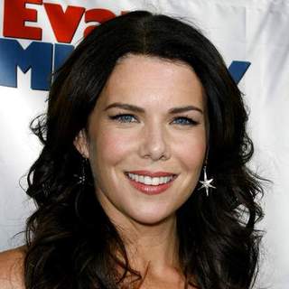 Lauren Graham; in Evan Almighty World Premiere